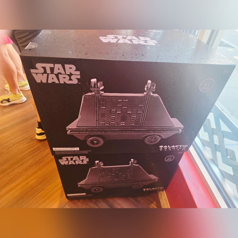 Disney Parks Star Wars Galactic Archive Series Mouse Droid MSE-6 New with Box